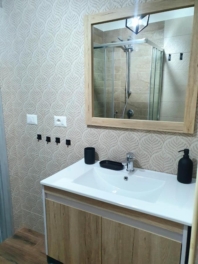 Casa Miracoli 40 Apartment Наполи Екстериор снимка