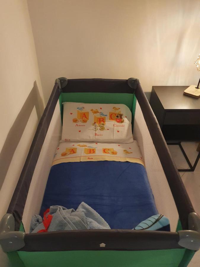 Casa Miracoli 40 Apartment Наполи Екстериор снимка