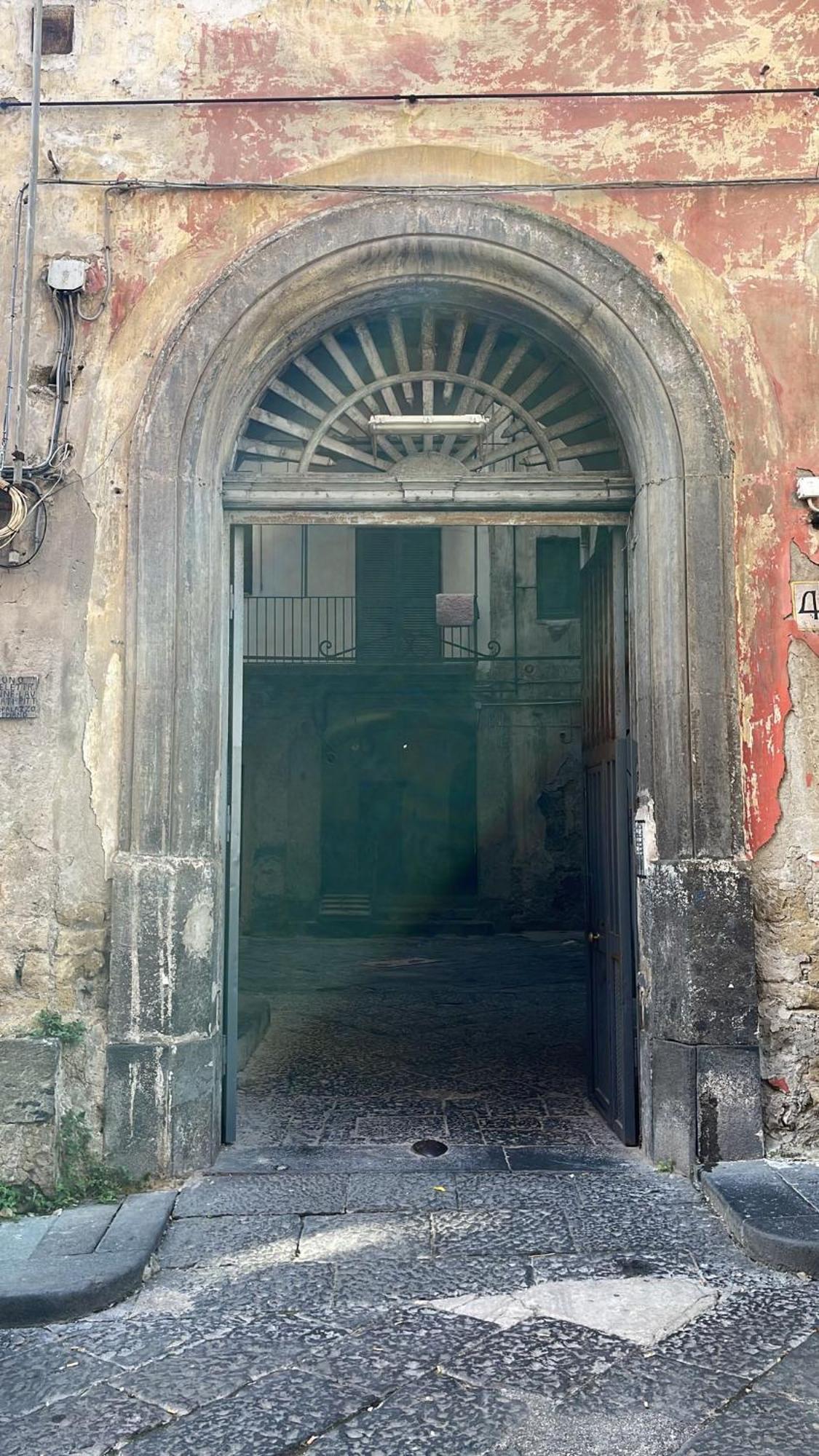 Casa Miracoli 40 Apartment Наполи Екстериор снимка