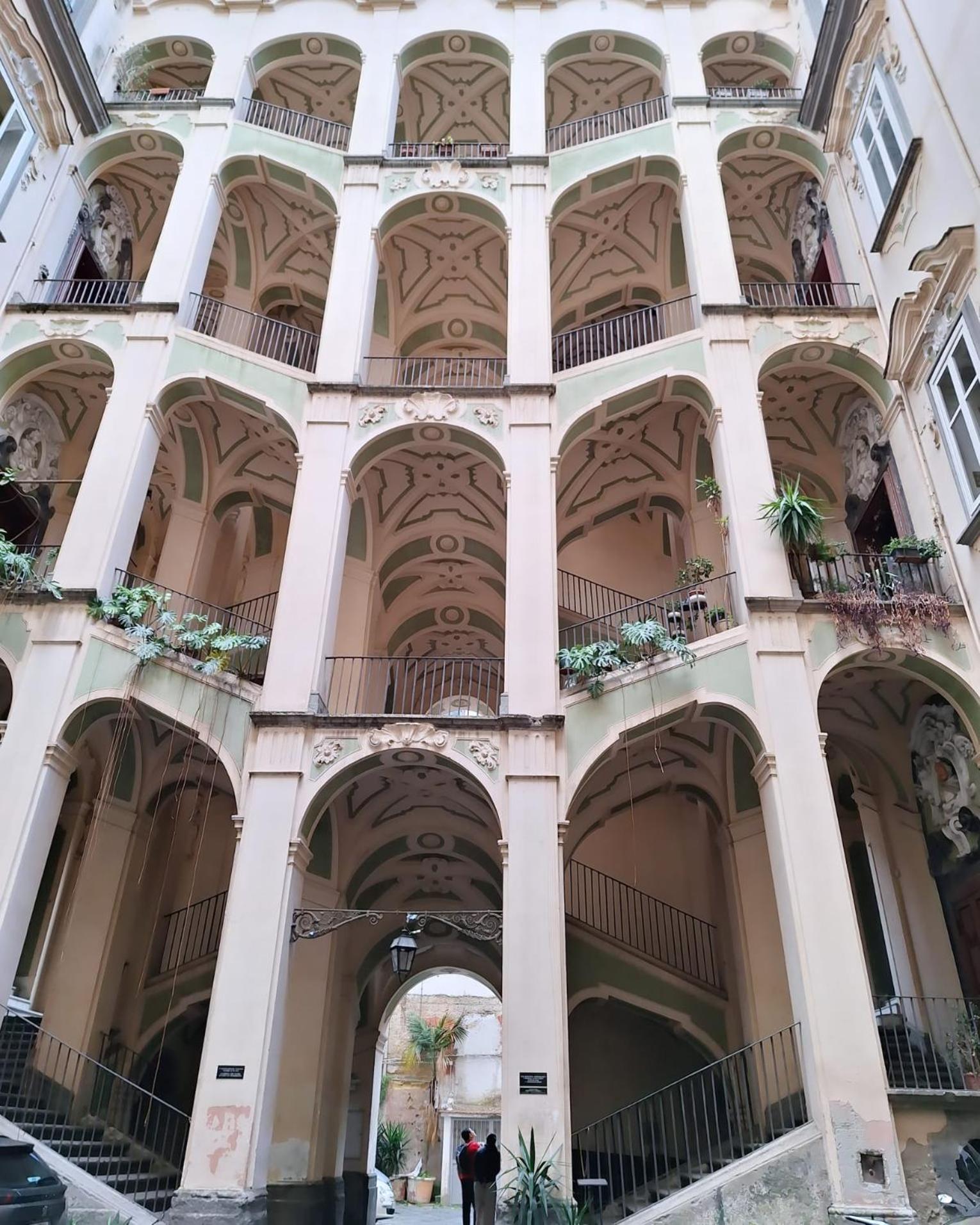 Casa Miracoli 40 Apartment Наполи Екстериор снимка